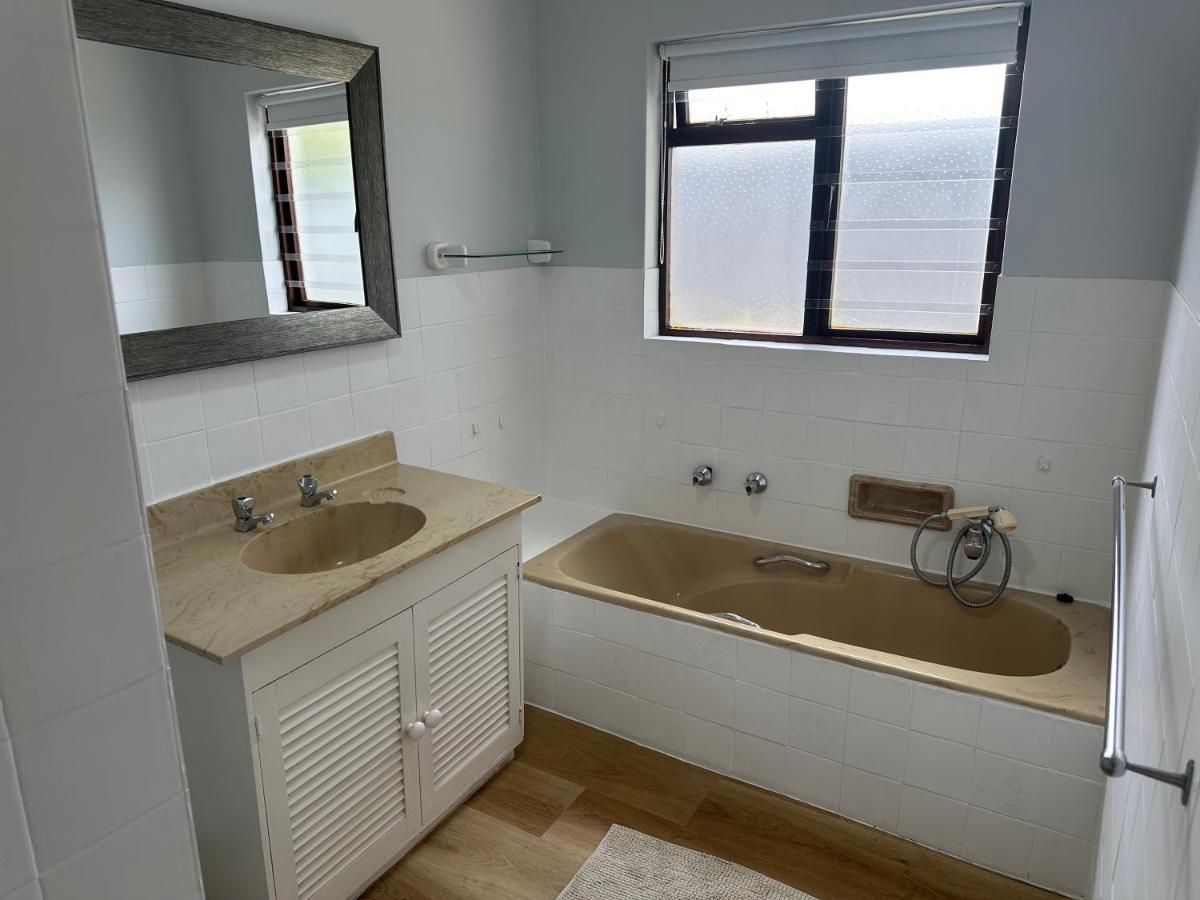 Tranquil Private Rooms הרמנוס מראה חיצוני תמונה
