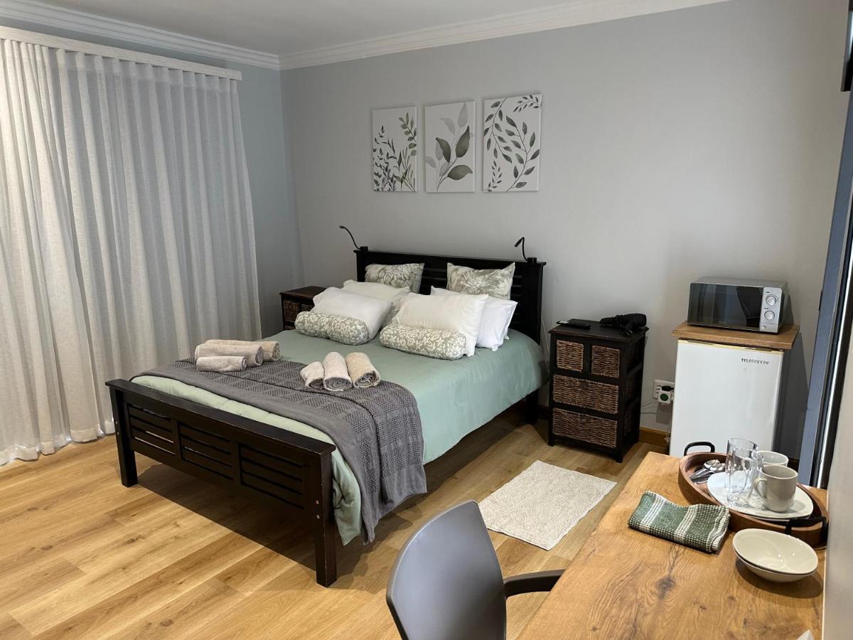 Tranquil Private Rooms הרמנוס מראה חיצוני תמונה