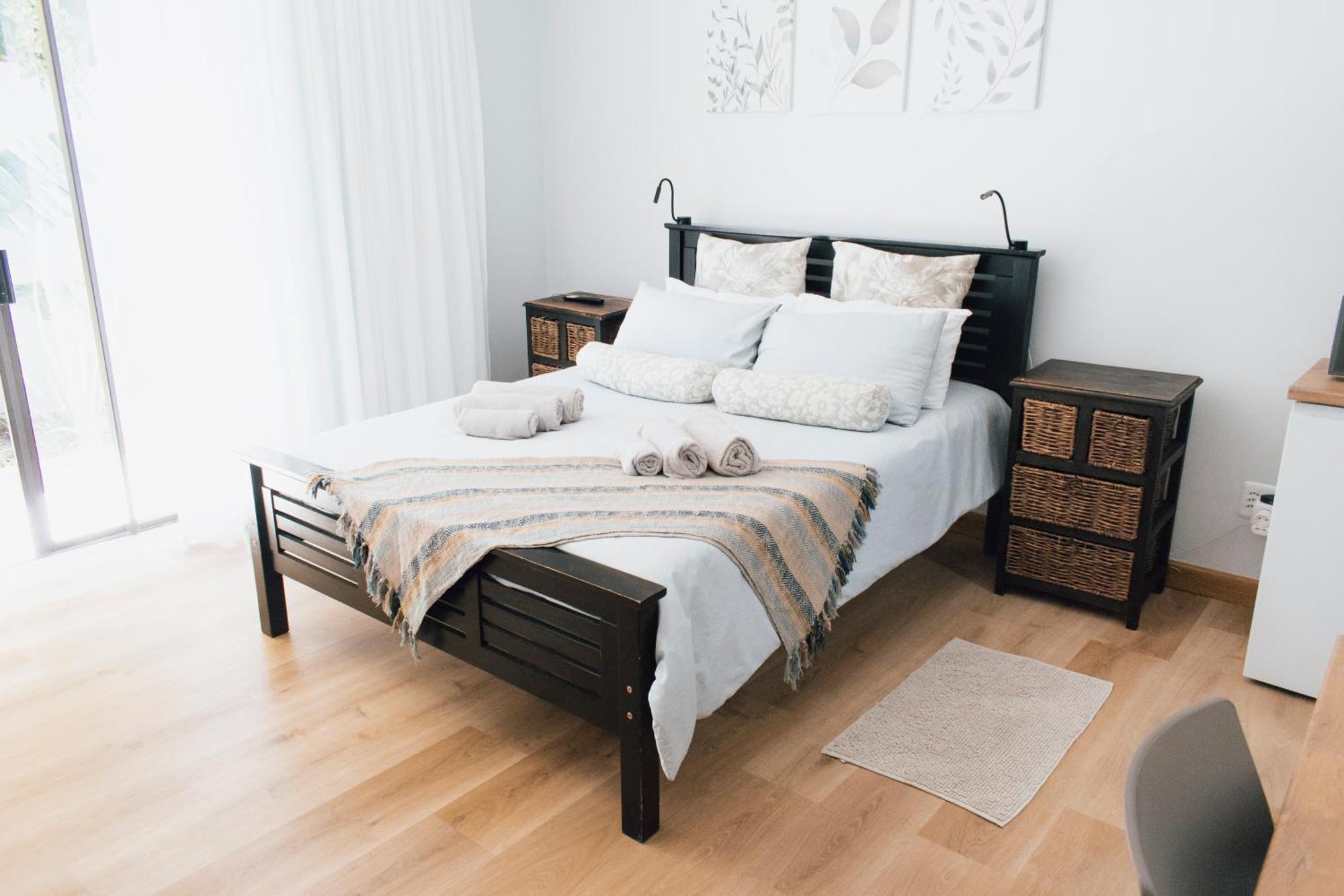 Tranquil Private Rooms הרמנוס מראה חיצוני תמונה